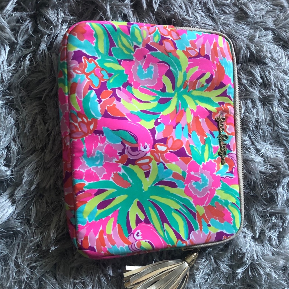 Lilly Pulitzer LuLu Flamingo tablet case w zipper